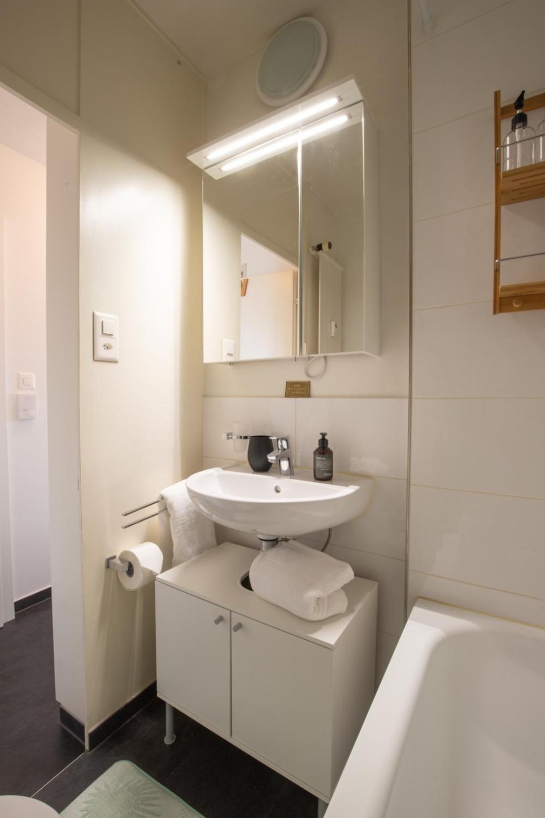 Special Modern Lisa Apartment Basel, Bahnhof Grossbasel 10-Star Extérieur photo